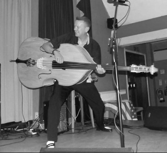 Kev - Bass Player for The Roosters Rock n Roll Band